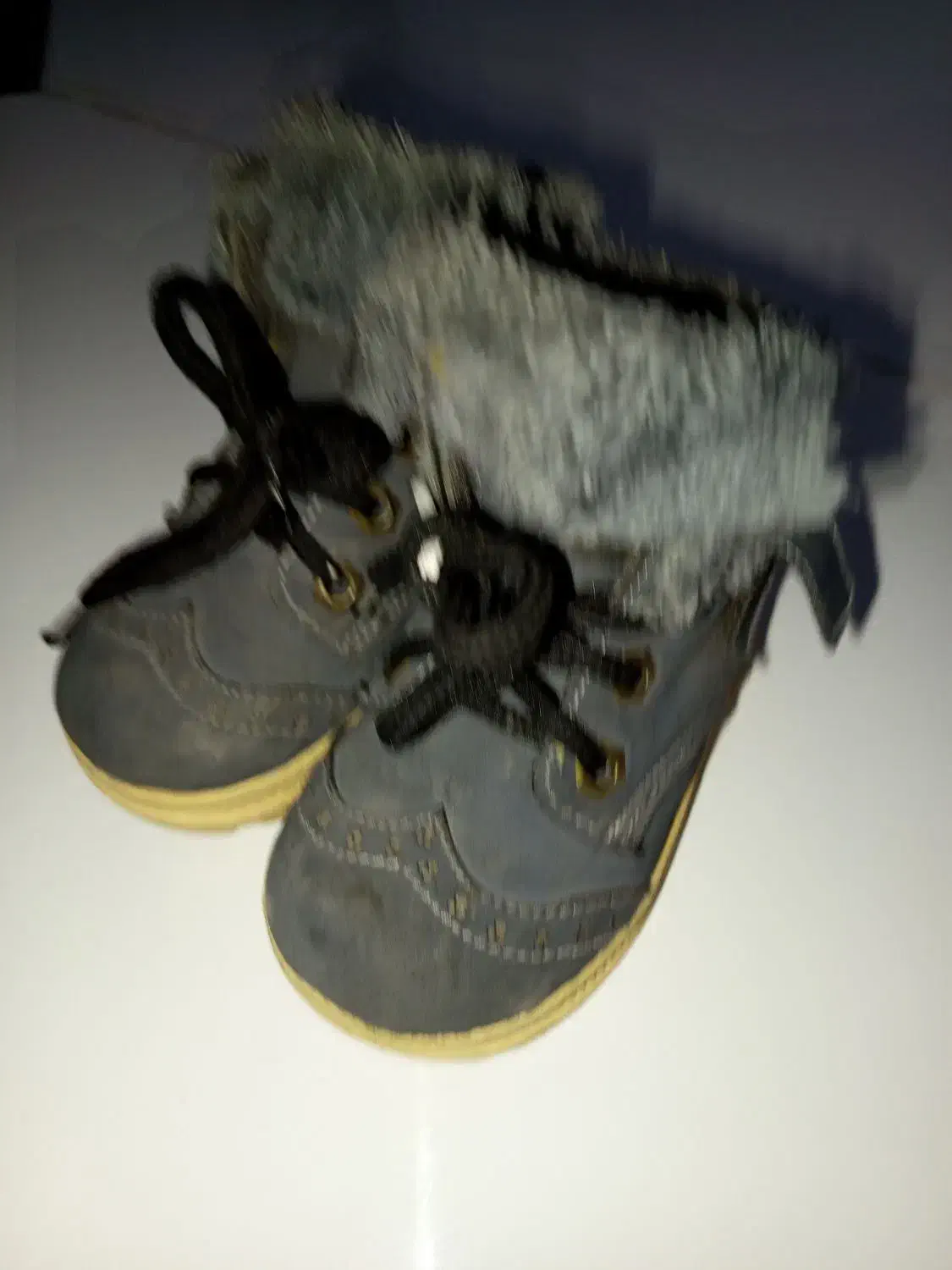 کفش|کیف، کفش، کمربند|سبزوار, شرق کال میانی|دیوار