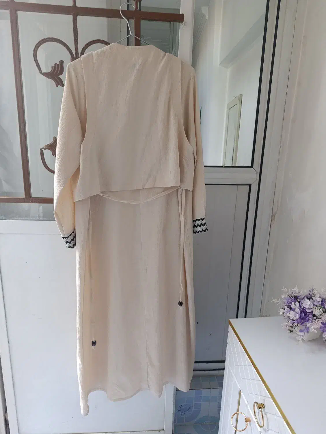 مانتورنگ کرمی باجلیقه خیلی شیک باجنس عالی|لباس|ارومیه, |دیوار