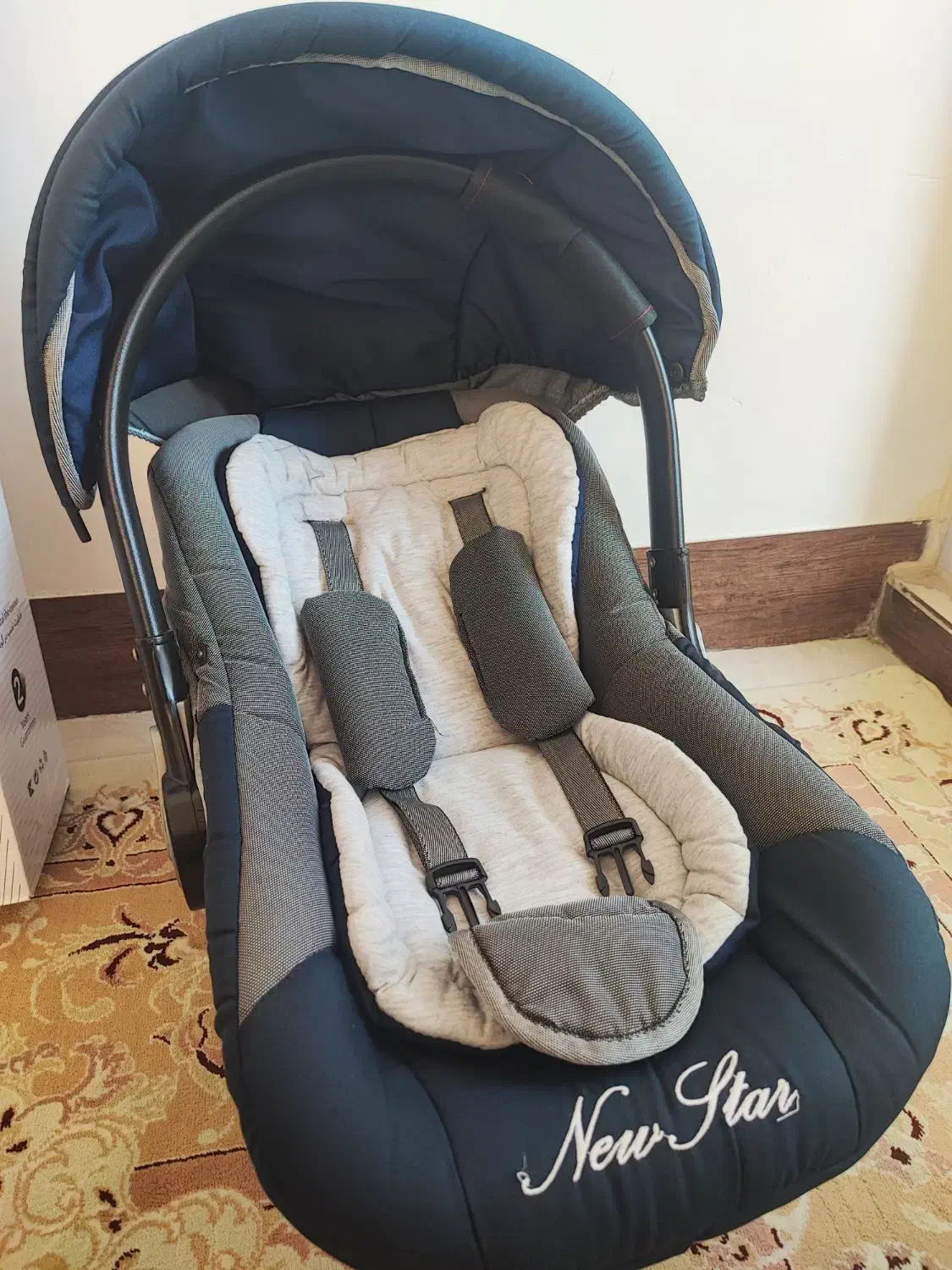 کریر بچه|کالسکه و لوازم جانبی|قم, بنیاد|دیوار