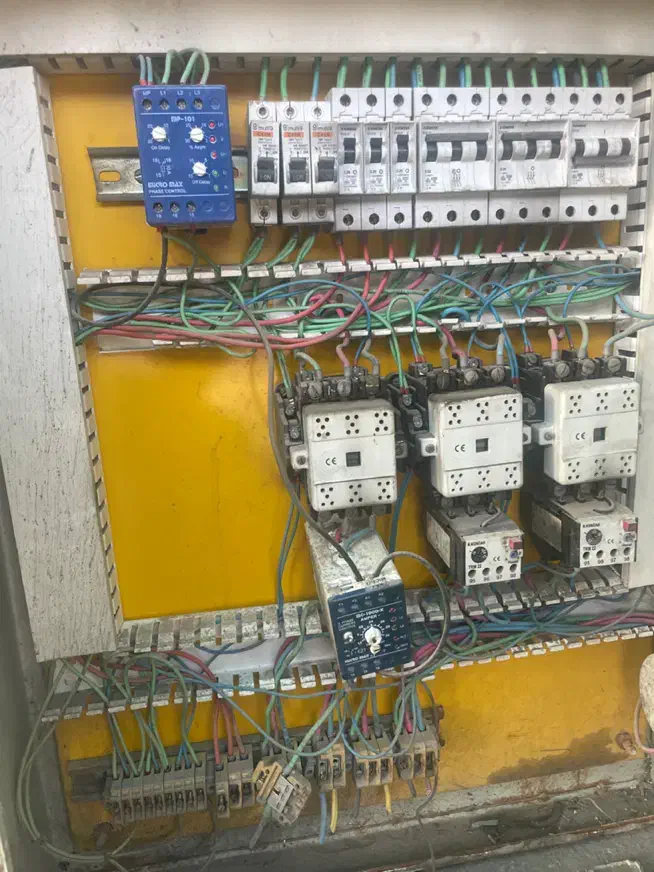 تابلو برق سه فاز سه موتور|ماشینآلات صنعتی|کرمان, |دیوار