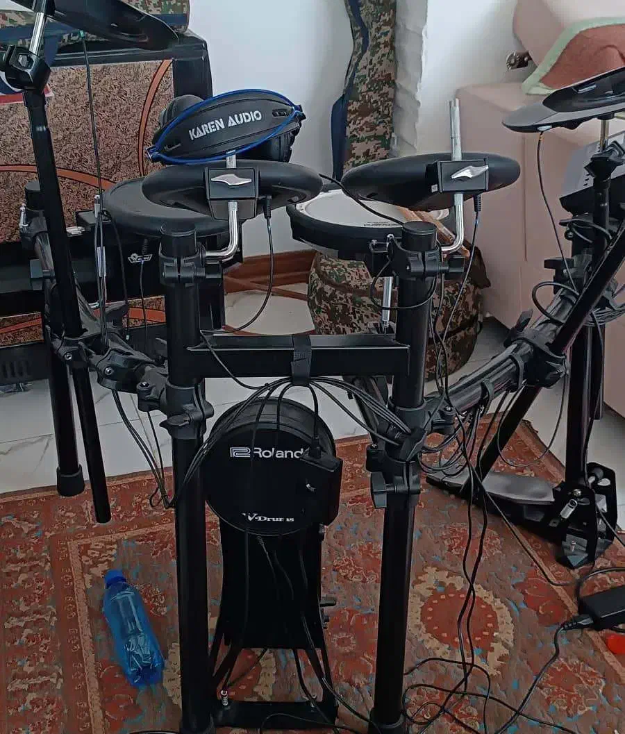 درام الکتریک رولند|درام و پرکاشن|تنکابن, |دیوار