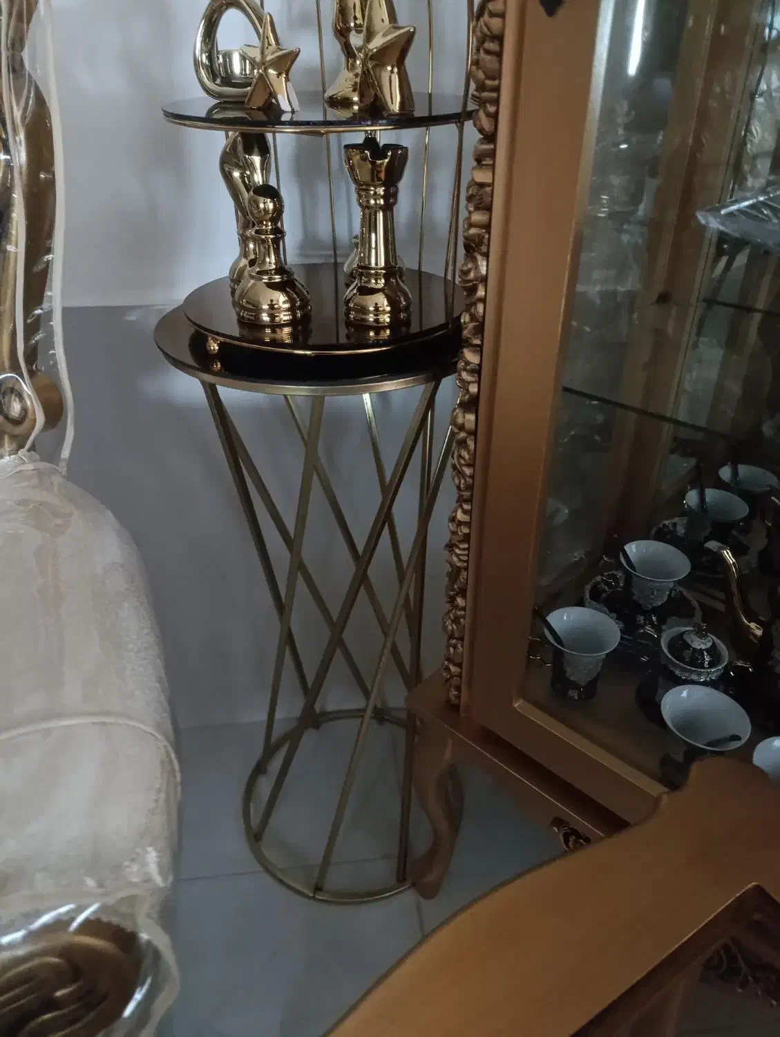 میز کنار سالنی|مبلمان خانگی و میز عسلی|مشهد, چاهشک|دیوار