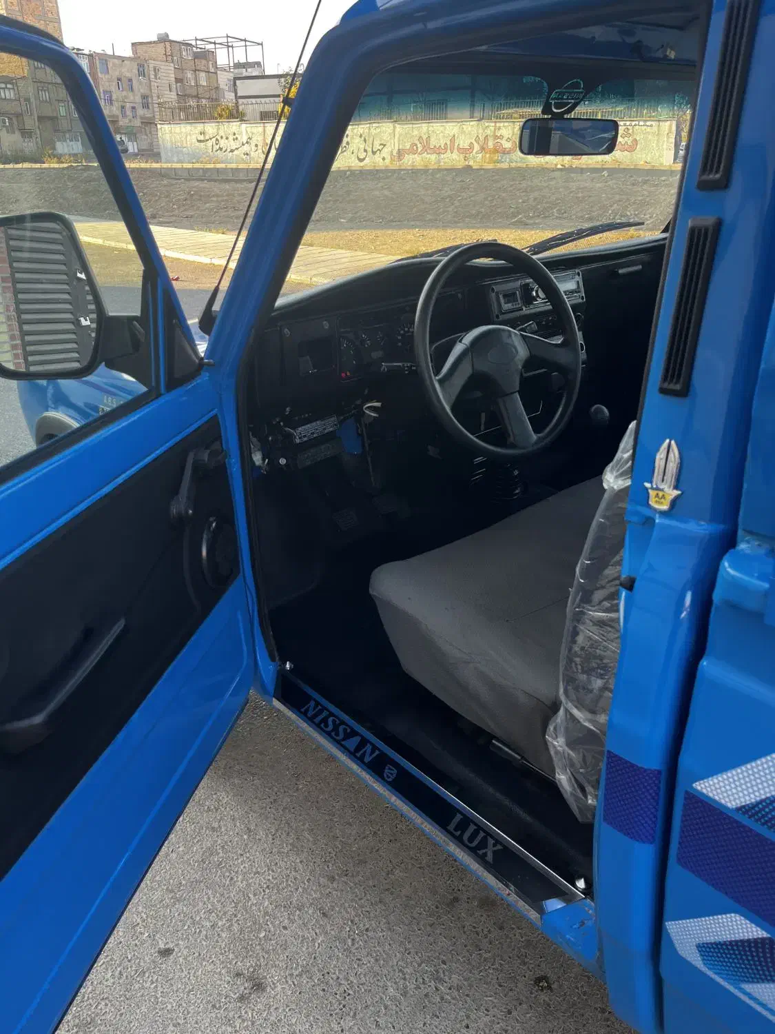 نیسان 1401|خودرو سواری و وانت|بهارستان, |دیوار