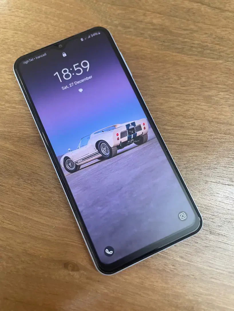 A23|موبایل|قم, صفائیه|دیوار