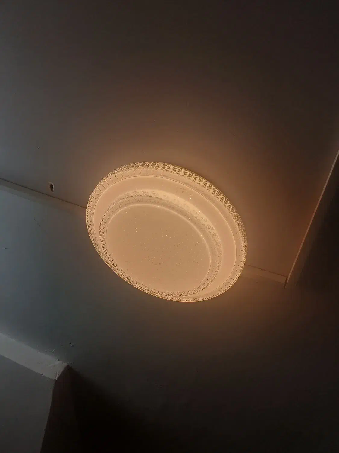 لوستر دیوار کوب|لوستر و چراغ آویز|نیشابور, کوی فرهنگیان|دیوار