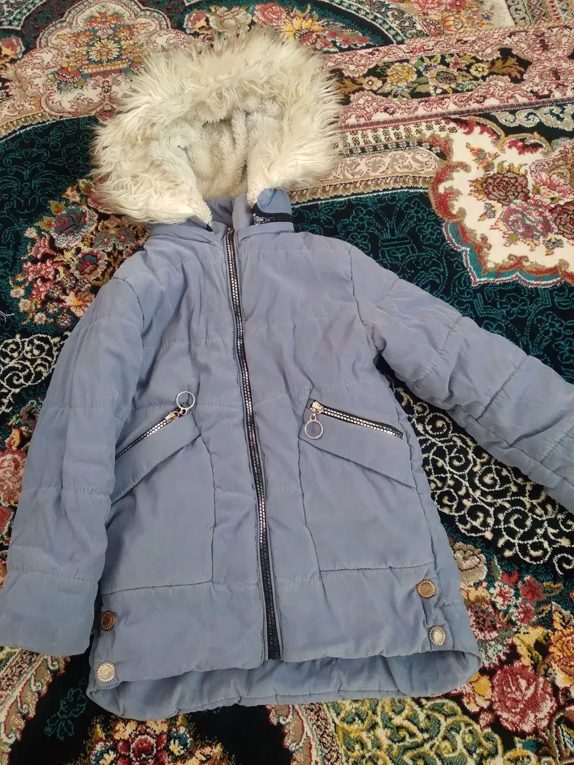 دو عدد کاپشن|کفش و لباس بچه|گرمدره, |دیوار