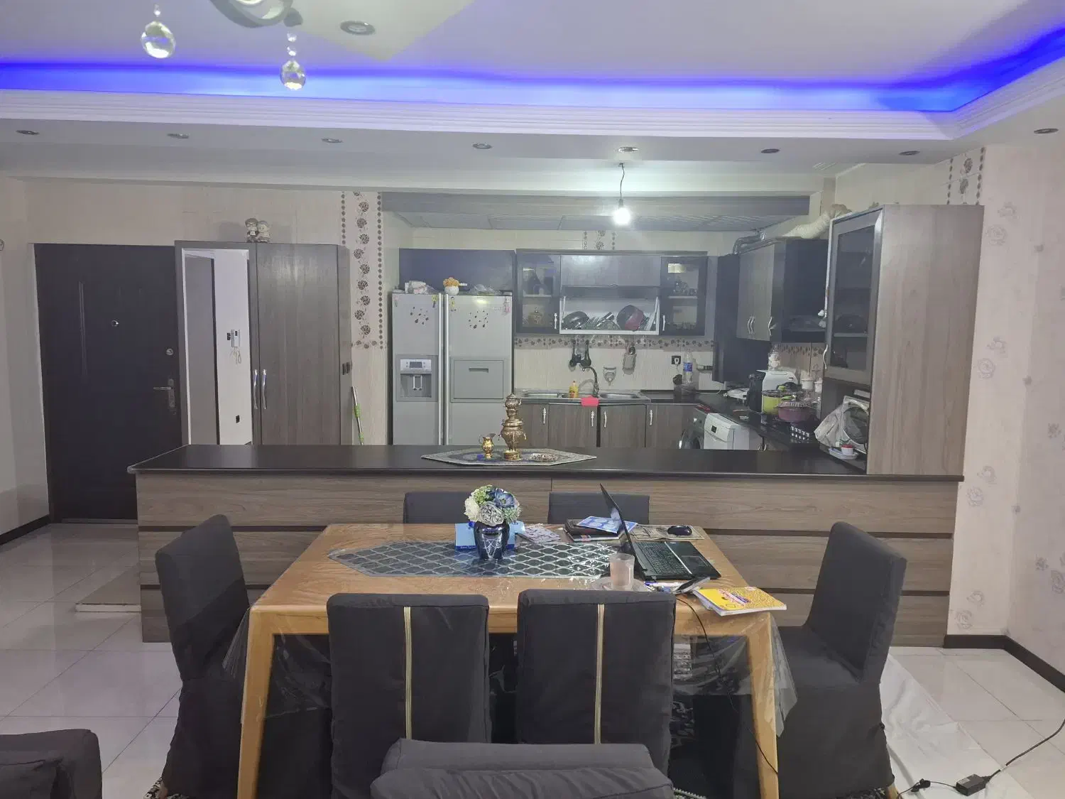 آپارتمان ۳ خواب ۱۳۸ متری فدک فضل اباد هرمزگان|فروش آپارتمان|شیراز, شهرک ولیعصر|دیوار