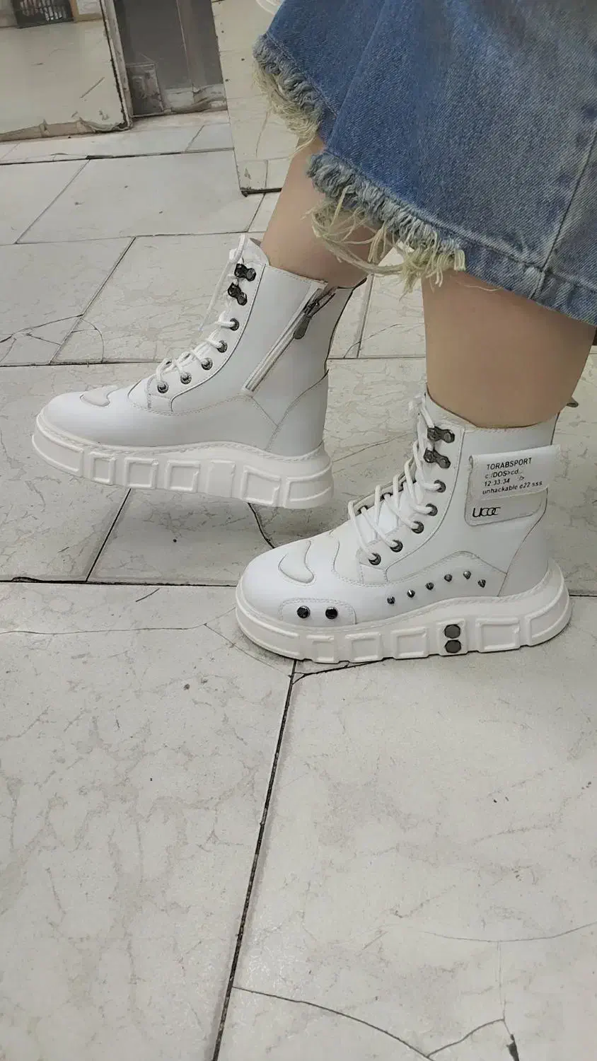 بوت سفید سایز 38|کیف، کفش، کمربند|رشت, حمیدیان|دیوار