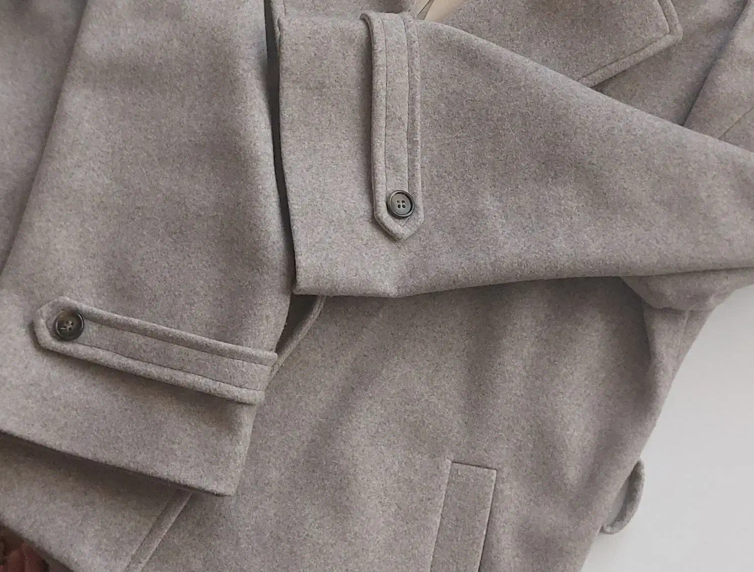 کت فوتر|لباس|ابهر, |دیوار