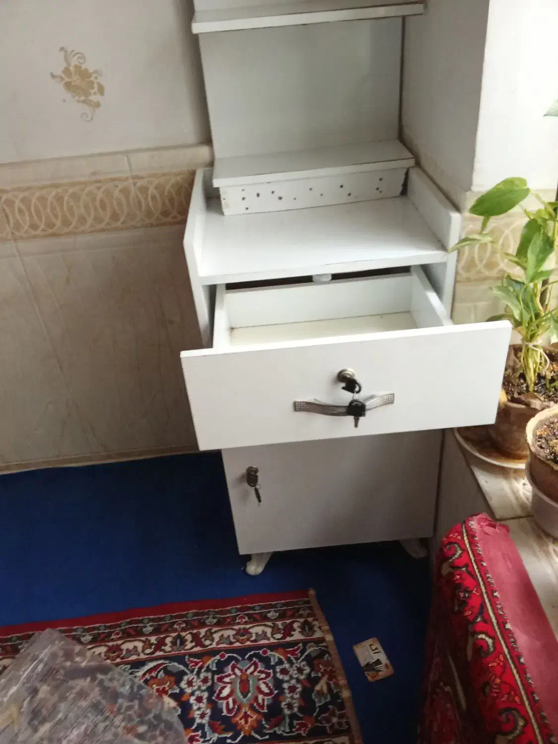 لوازم استفاده نکردم|کتابخانه، شلف، قفسههای دیواری|مشهد, ابوذر|دیوار