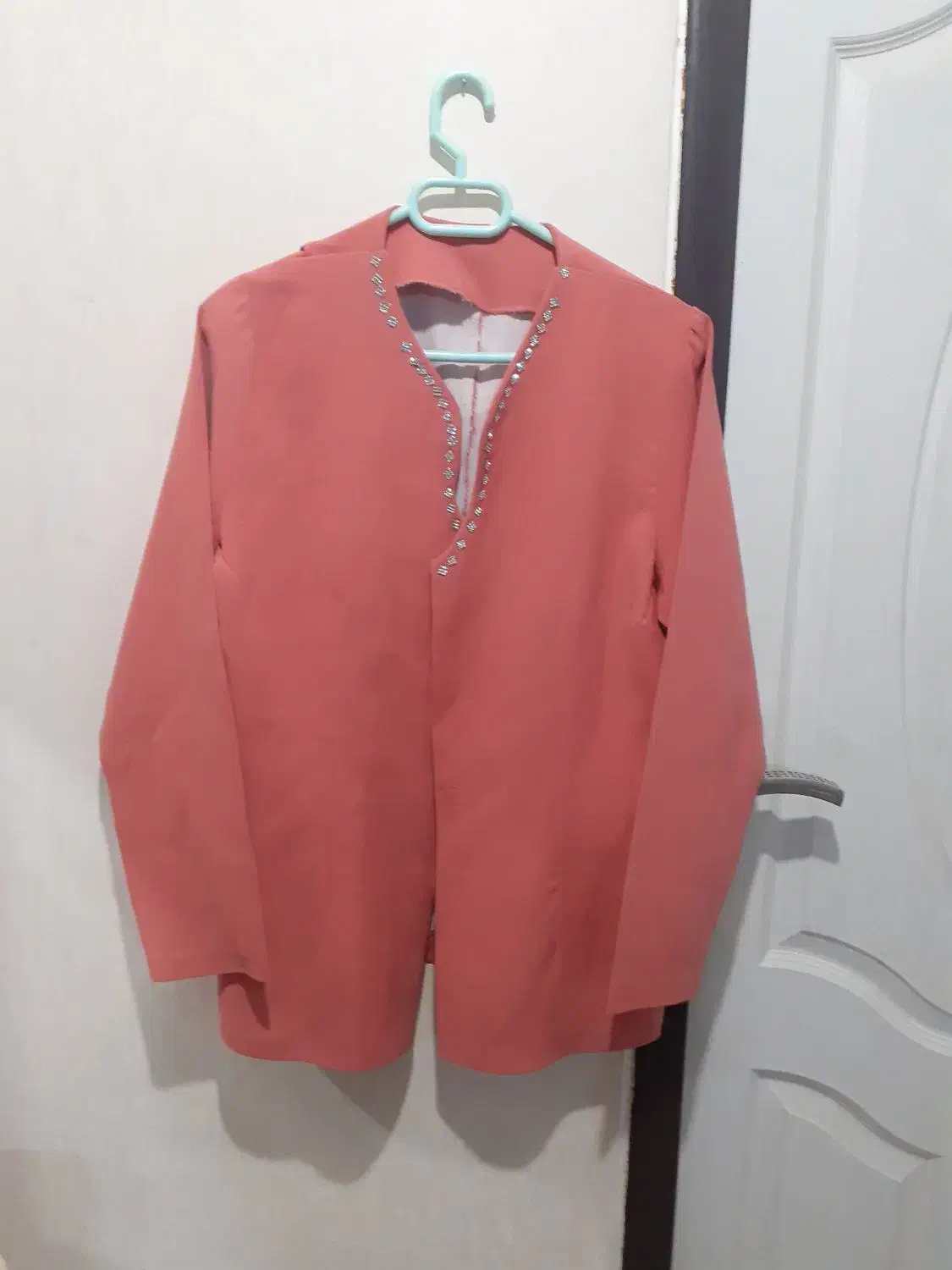 کت مجلسی|لباس|اهواز, غیزانیه|دیوار