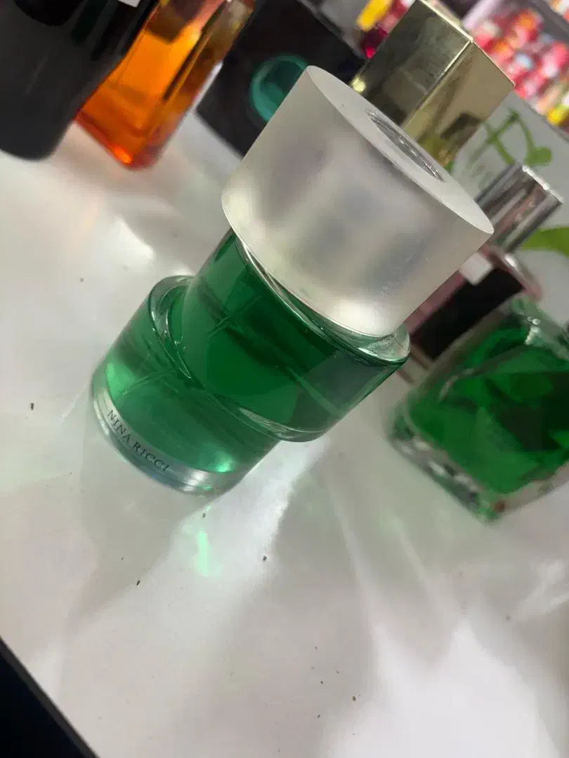 عطر های ۵۰ میل|آرایشی، بهداشتی، درمانی|رشت, منظریه|دیوار