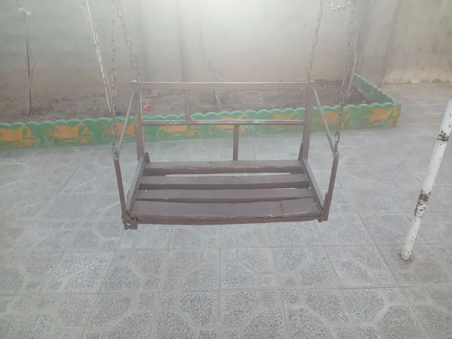 تاب|اسباب و اثاث بچه|تربت جام, میان جام|دیوار