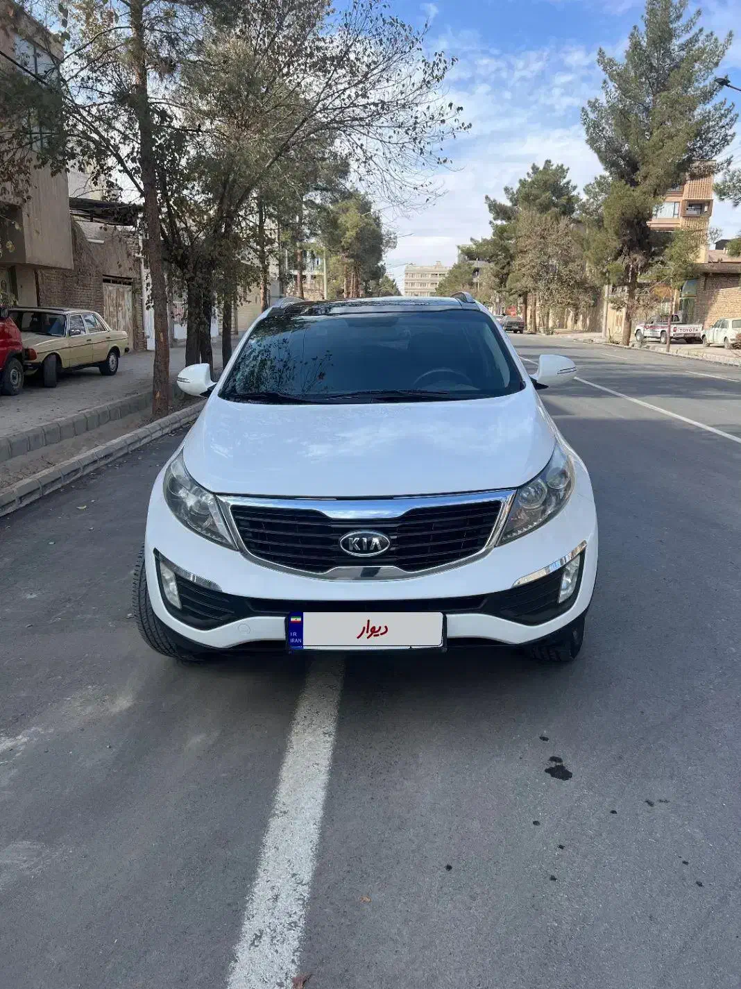 اسپورتیج ۲۰۱۲ سفید بی رنگ|خودرو سواری و وانت|سیرجان, |دیوار