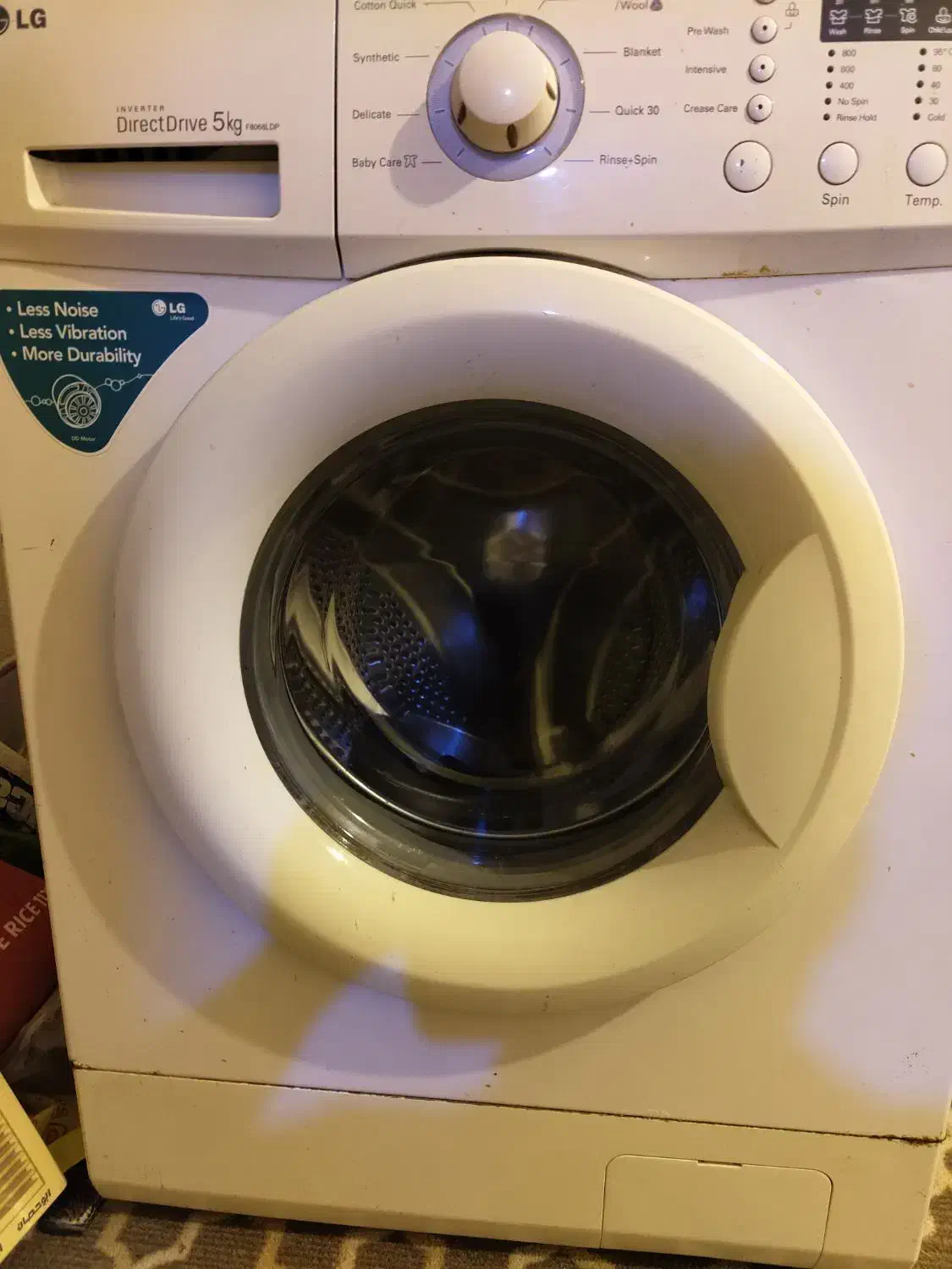 فروشی|ماشین لباسشویی و خشک‌کن لباس|سندرک, |دیوار