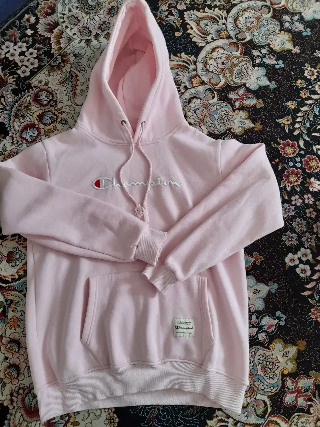 هودی کلاه دار|لباس|فسا, |دیوار