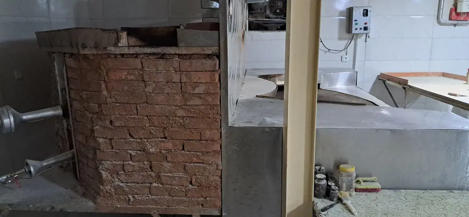 یک دستگاهگردان ۳در۳متر|کافی‌شاپ و رستوران|کرفتو, |دیوار