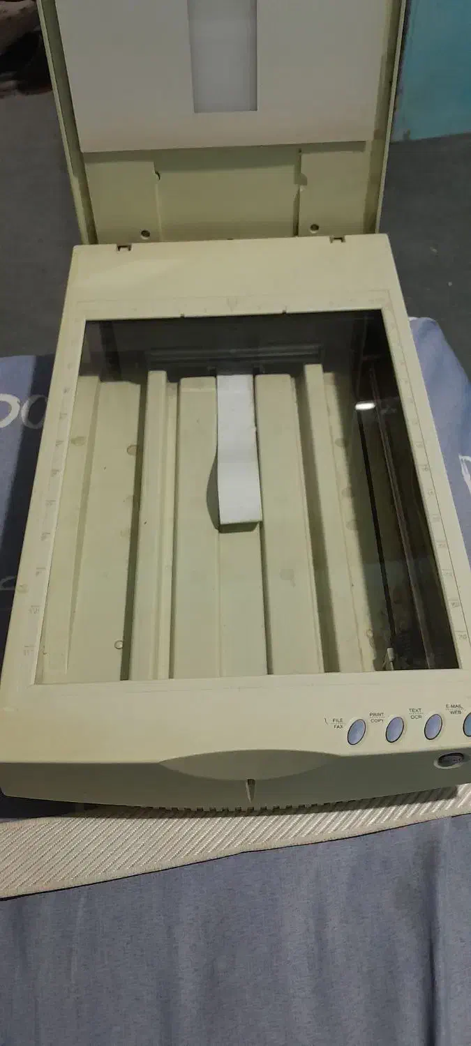 اسکنر رنگی جنیوس|پرینتر، اسکنر، کپی، فکس|اراک, |دیوار