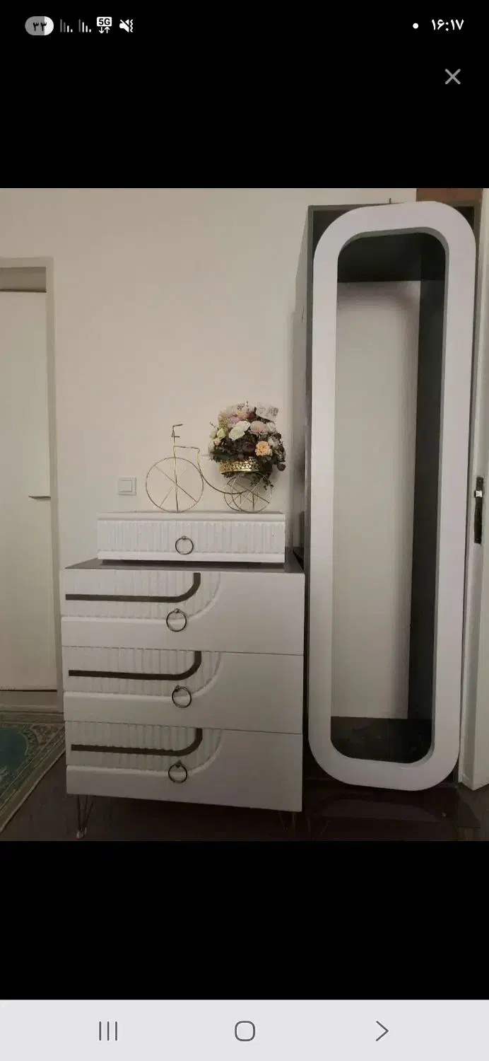 فروش خیلی فوری آینه و دراور عروس|تخت و سرویس خواب|مشهد, عسگریه|دیوار