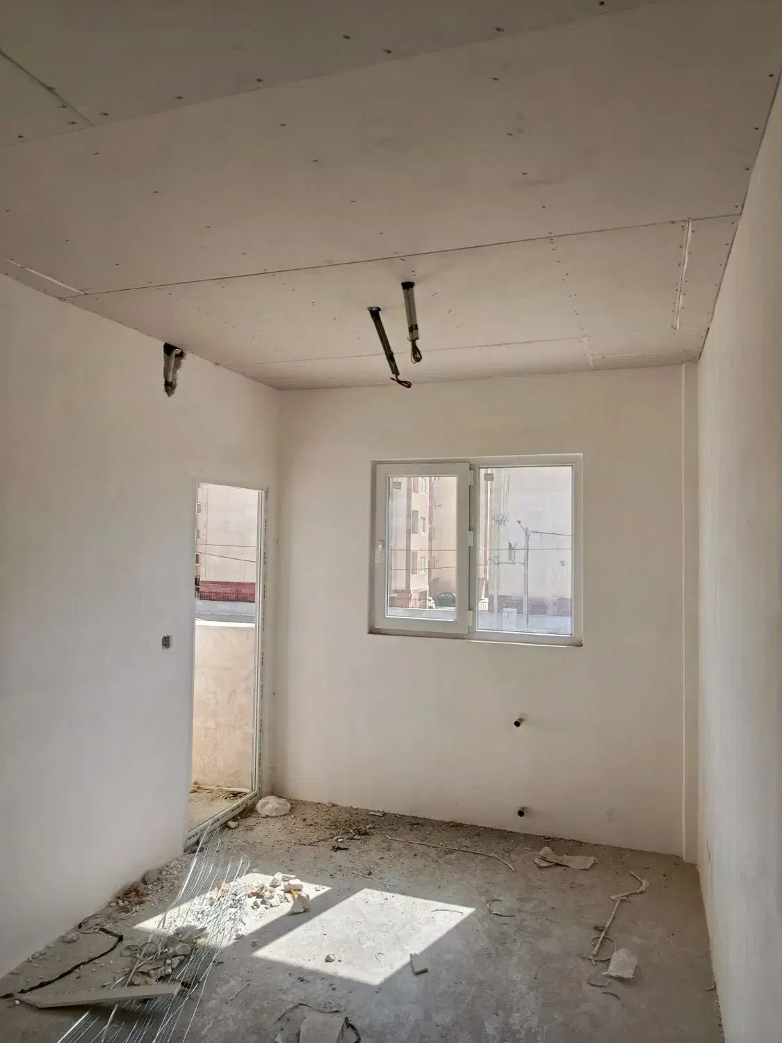 نقاش ساختمان نقاش کاران|خدمات پیشه و مهارت|بجنورد, |دیوار