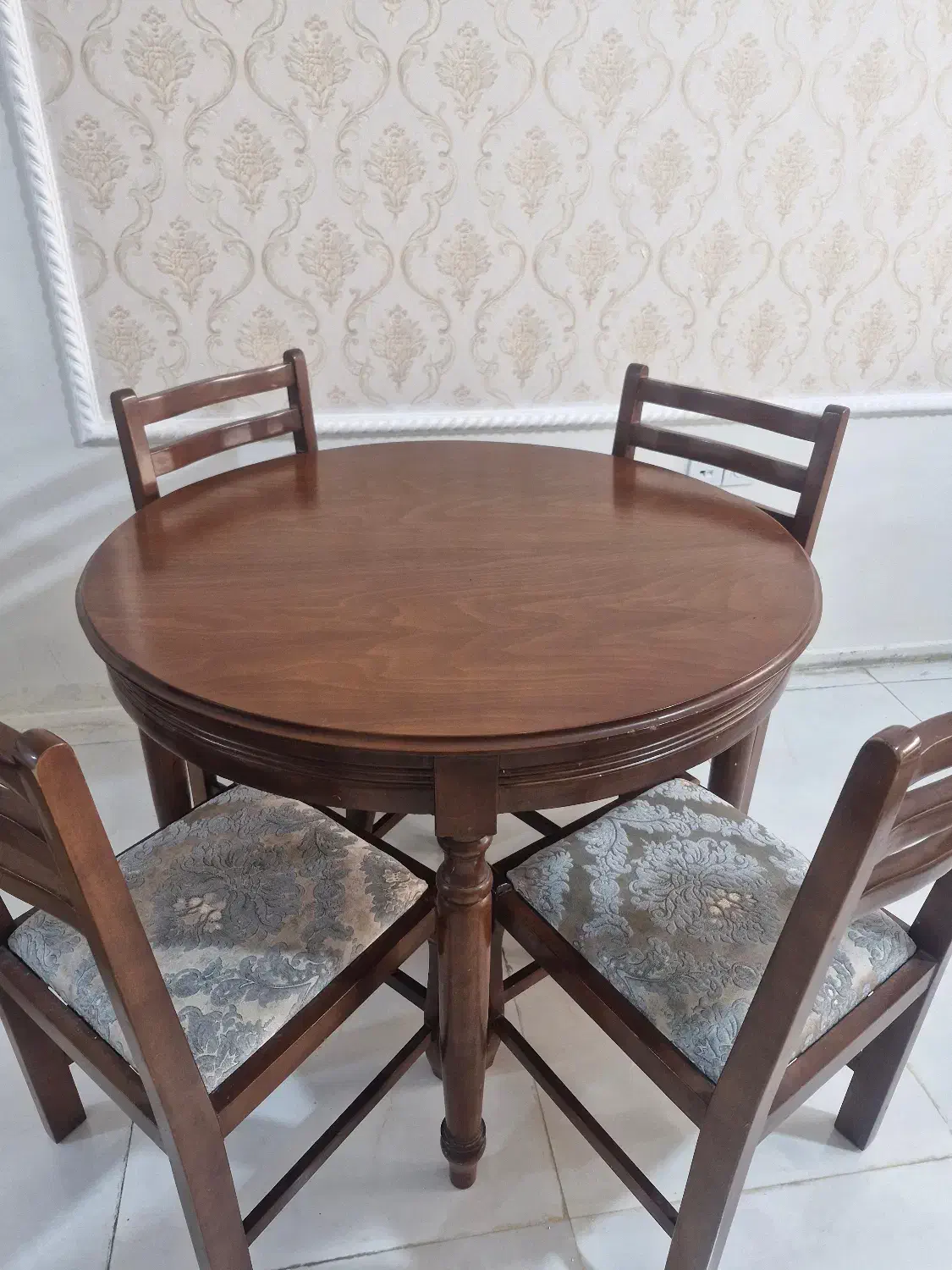 میز ناهار خوری ۴ نفره|میز و صندلی غذاخوری|مشهد, فردوسی|دیوار