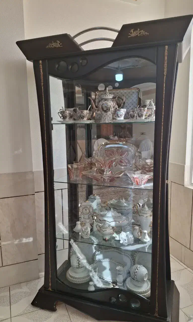 ویترین|بوفه، ویترین، کنسول|شاهین‌شهر, مورچه خورت|دیوار