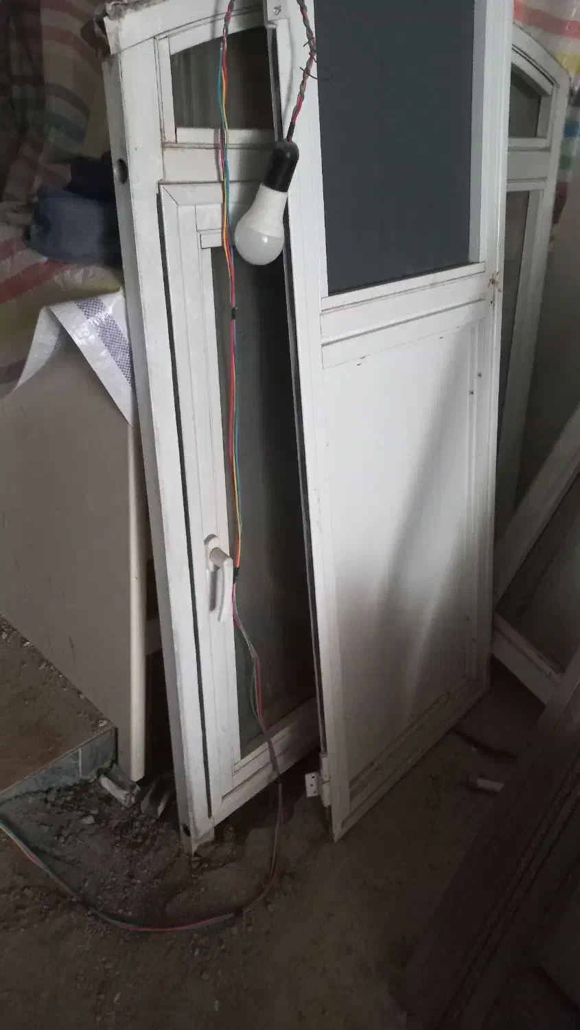 تعداد درب پنجره آلومینیومی کارکرده بفروش میرسد|مصالح و تجهیزات ساختمان|تبریز, |دیوار