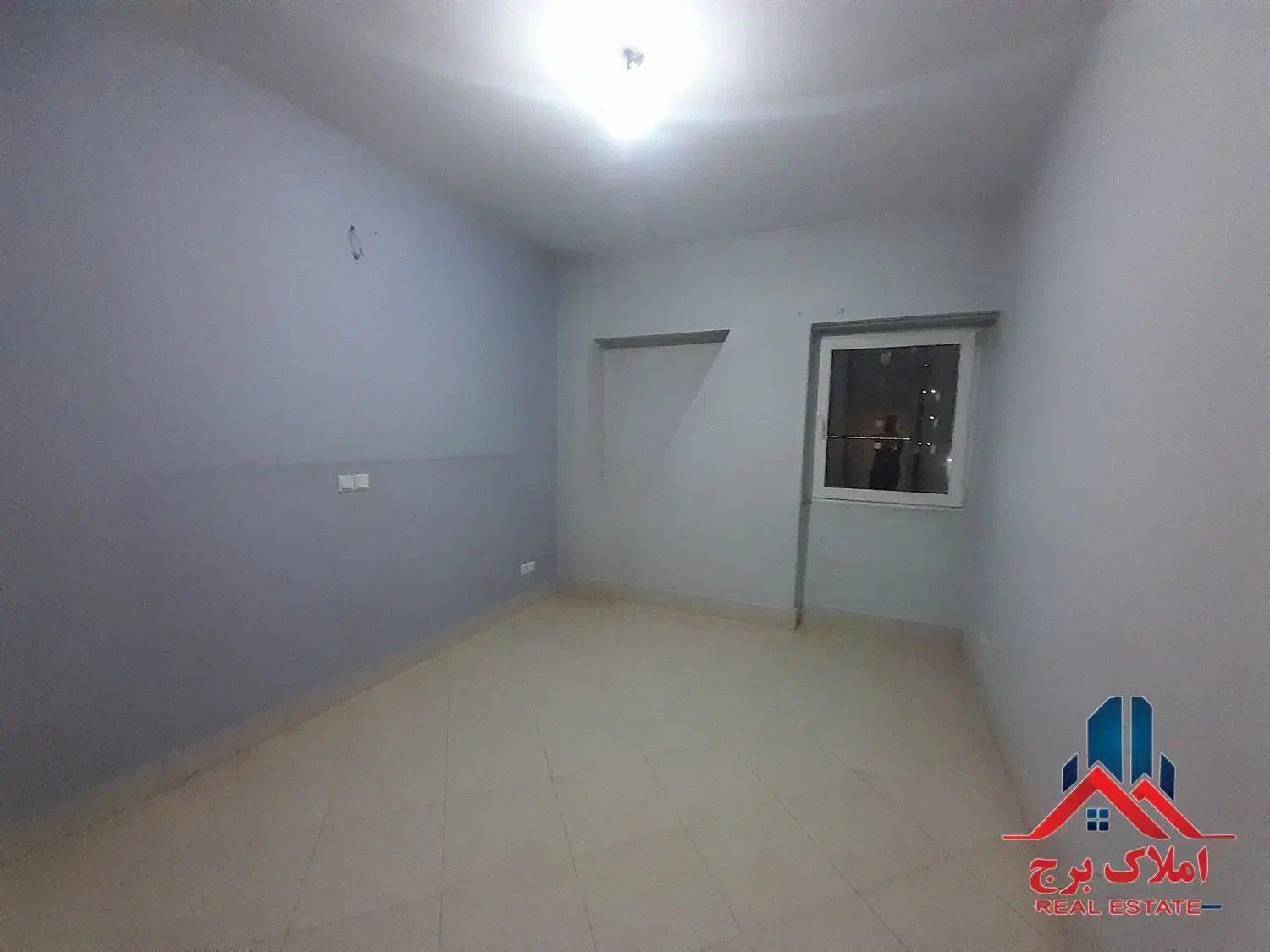 *شهرک چشمه ۱۲۵متر ۲خ ۲تراس ۲انباری طبقه آخر برج*