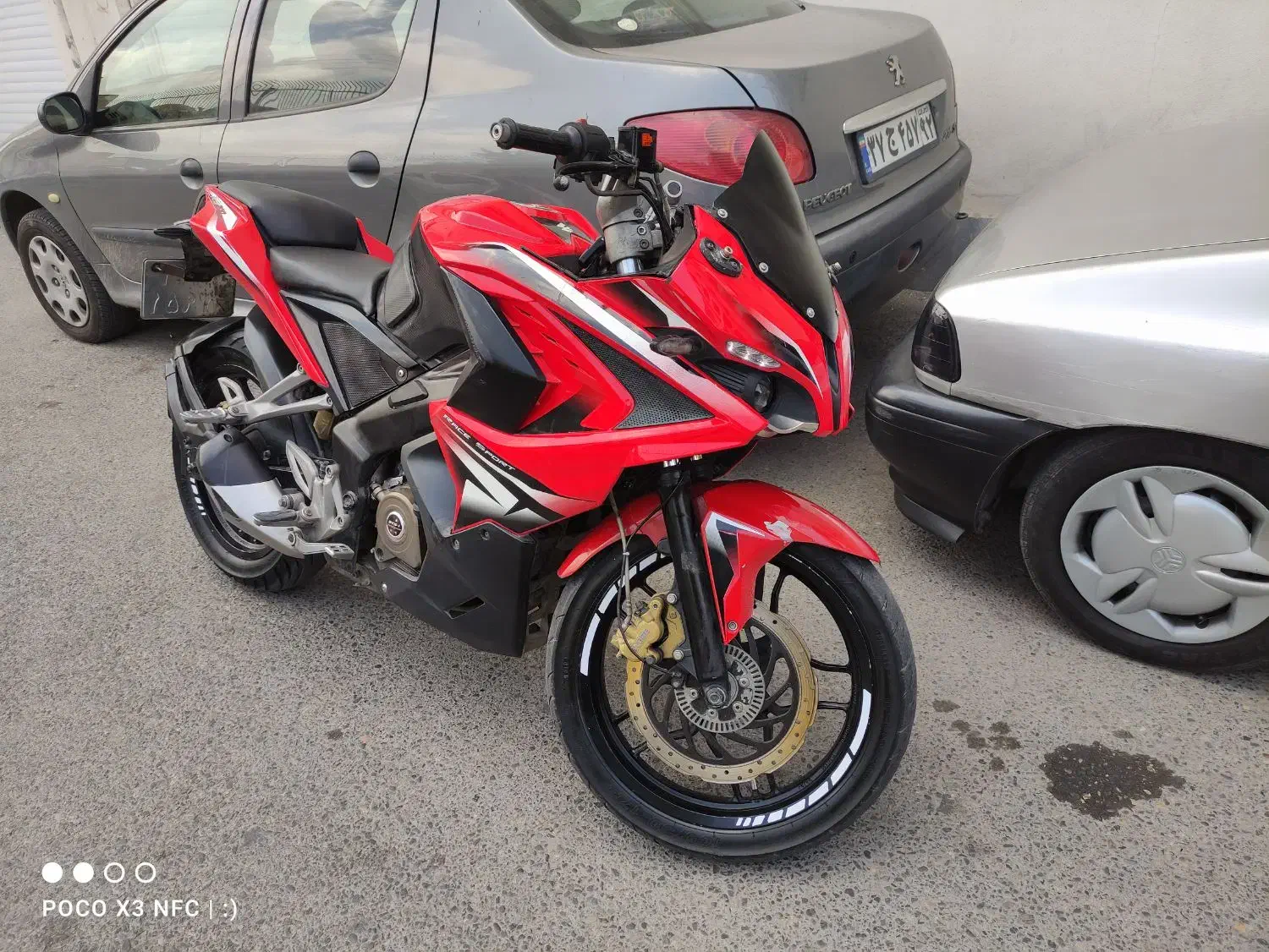 موتور ار اس ۲۰۰ نیاز به تعمیر|موتورسیکلت|بابل, |دیوار