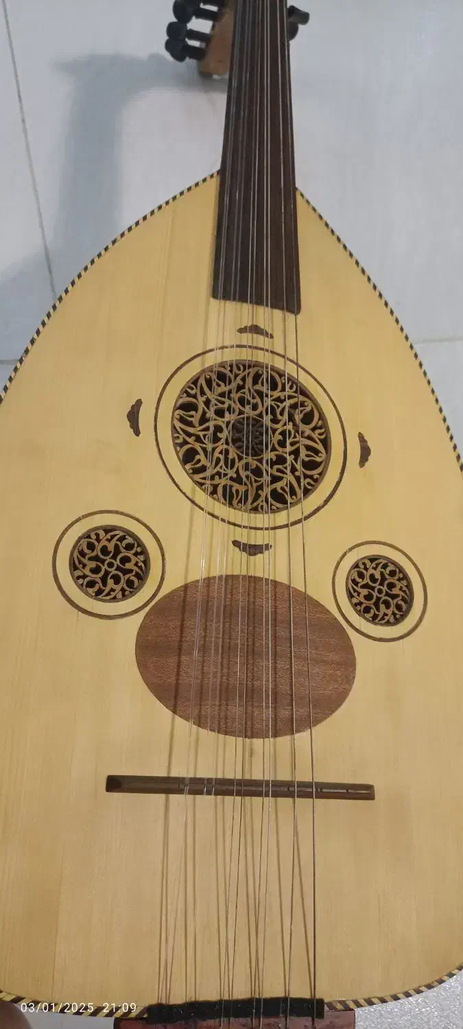 عود چوب گردو شناسنامه دار استاد دادویی|سازهای سنتی|تهران, هروی|دیوار