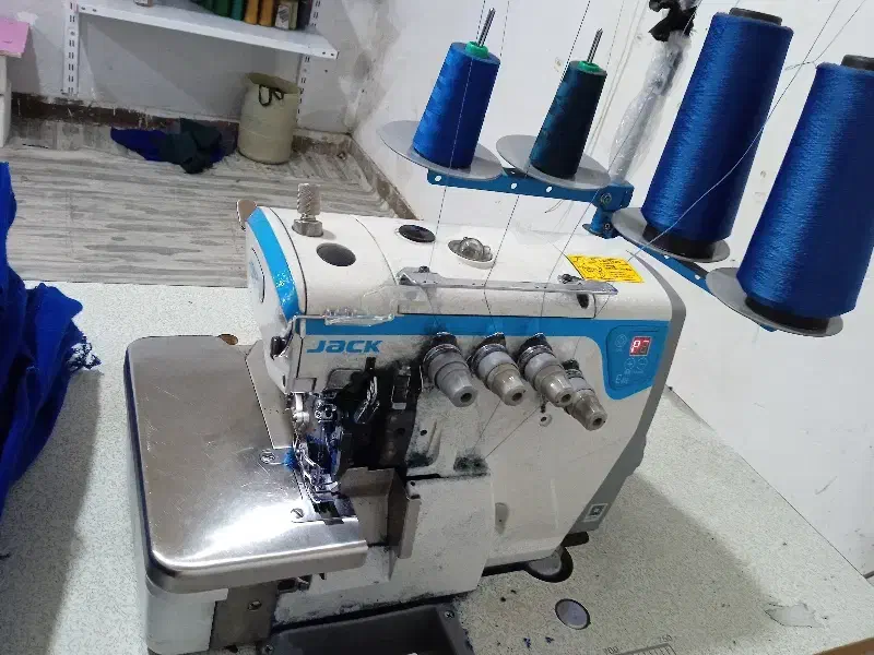 به تعدادی  زیگزال دوز  و وسط کار ماهر نیازمندیم|استخدام صنعتی، فنی، مهندسی|محمدشهر, محمدشهر|دیوار