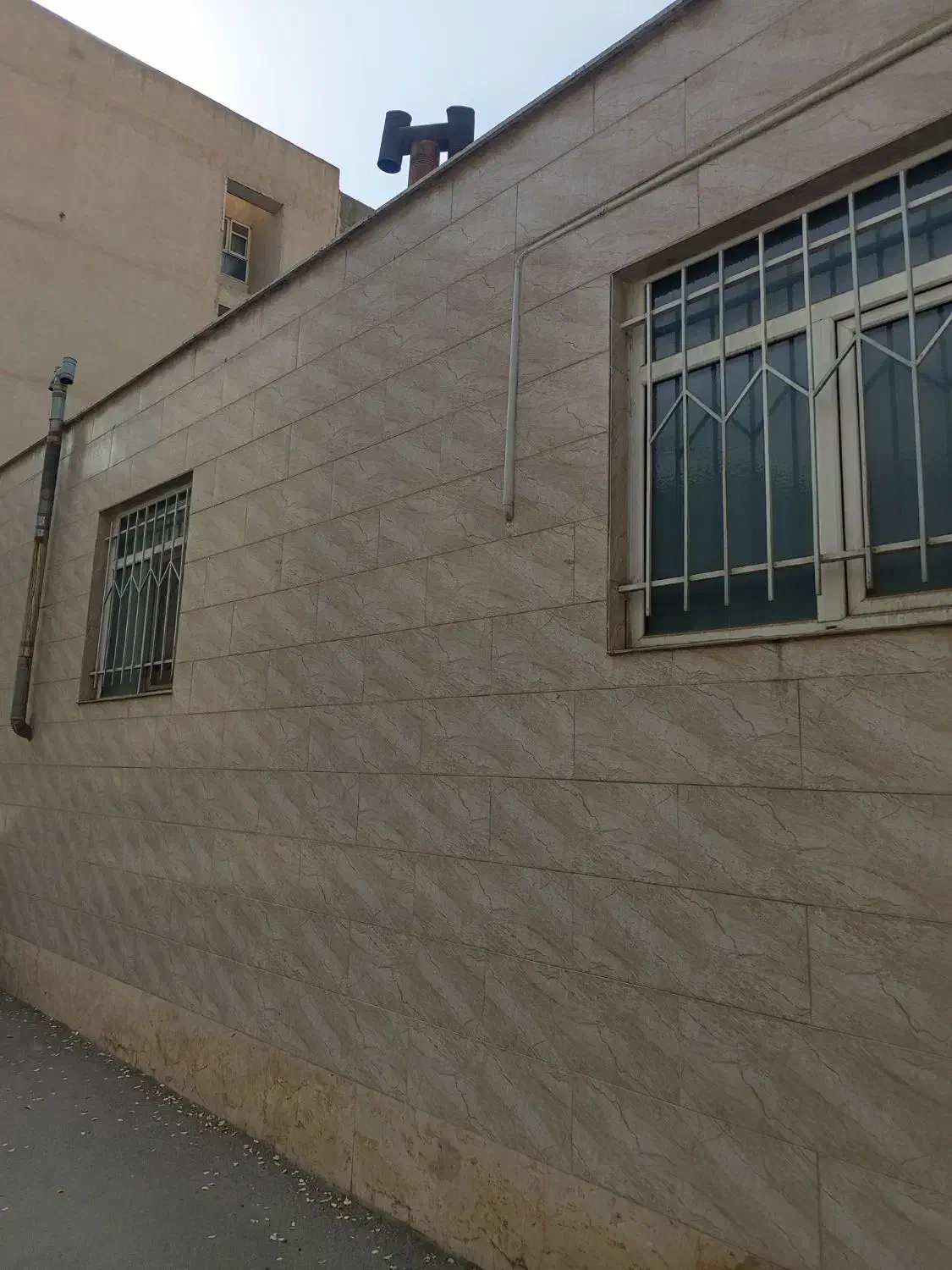 تخریب ساختمان و خرید آهن آلات|خدمات پیشه و مهارت|کرج, گوهردشت|دیوار