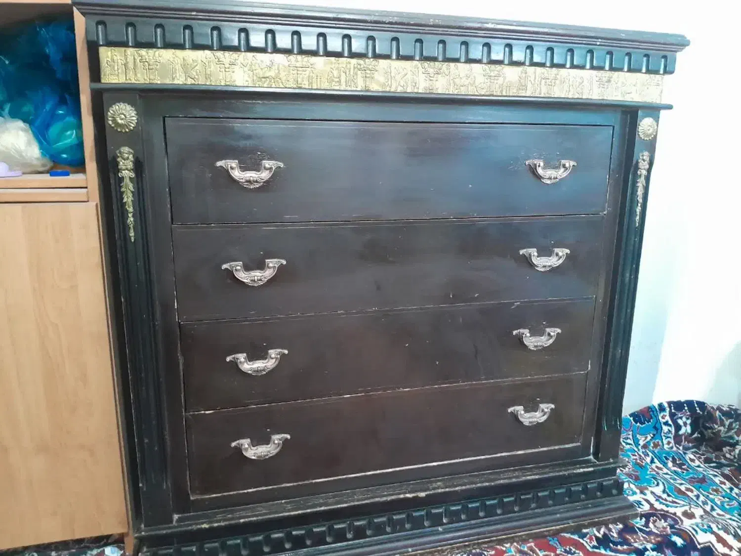 دراور 4 کشویی چوبی به همراه آینه در حد نو|جاکفشی، کمد، دراور|بجنورد, |دیوار