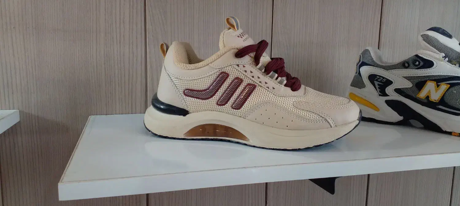 کفش۲|کیف، کفش، کمربند|داراب, |دیوار