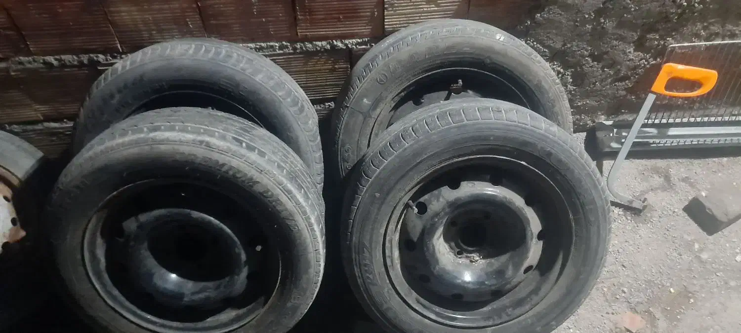 لاستیک  ۱۵|ابزارآلات|آذرشهر, |دیوار