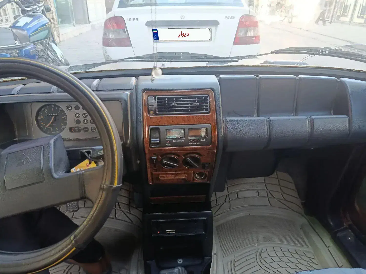 پیکی مدل ۸۱ بژ سالم و رو پا تمام خرجی ها انجام شده|خودرو سواری و وانت|مشهد, طبرسی شمالی|دیوار