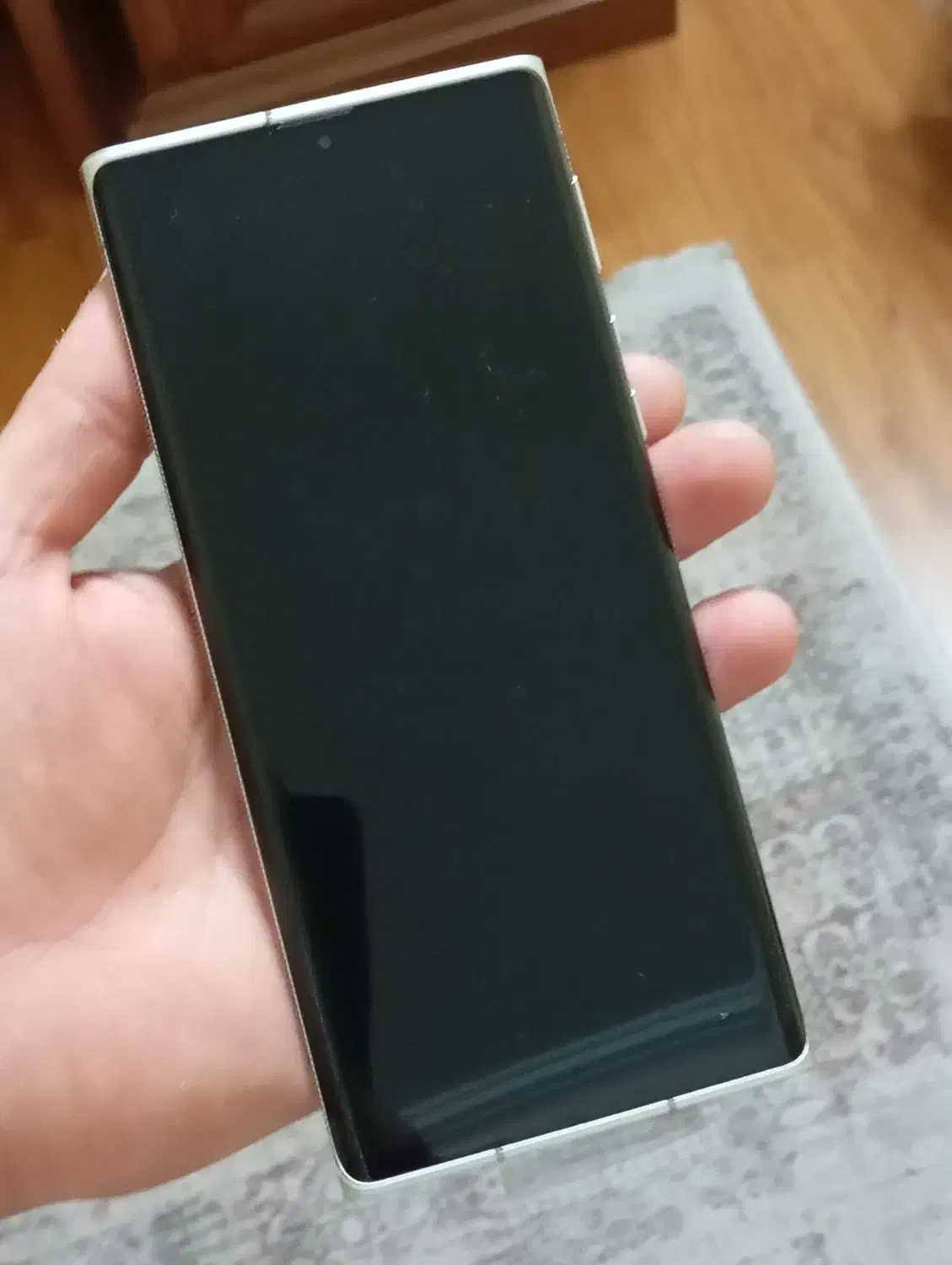 گوشی خاص لایکا / Leitz Phone 1|موبایل|قم, بنیاد|دیوار