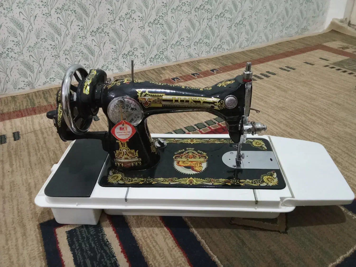 چرخ خیاطی نو نو|چرخ خیاطی و ریسندگی|شاهرود, |دیوار