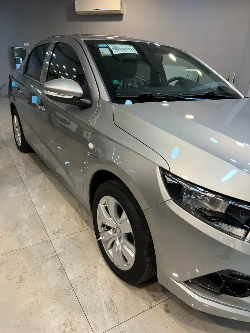 تارا V4 فول موتور جدید تیتانیوم|خودرو سواری و وانت|تهران, تهرانپارس غربی|دیوار