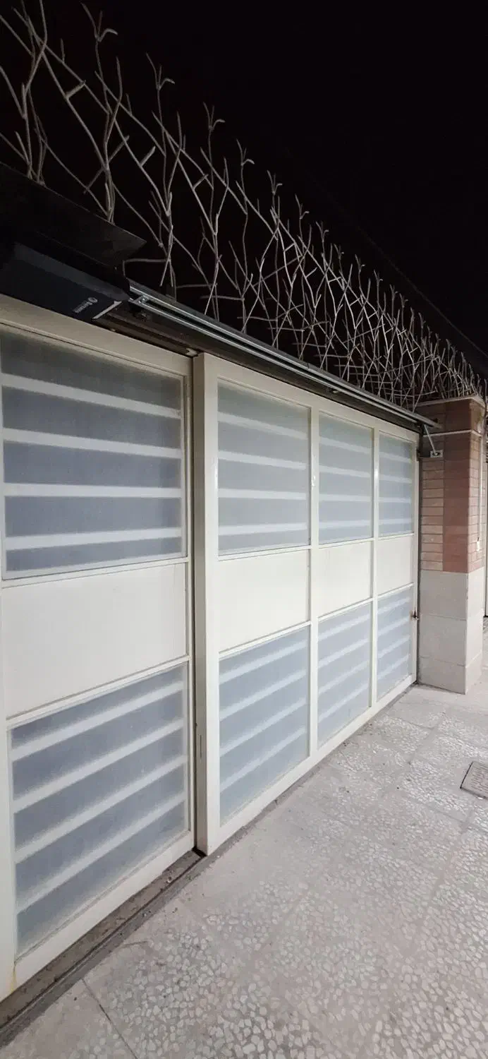 خدمات،مشاوره و نصب انواع درب های برقی|خدمات پیشه و مهارت|نجف‌آباد, جعفرآباد|دیوار