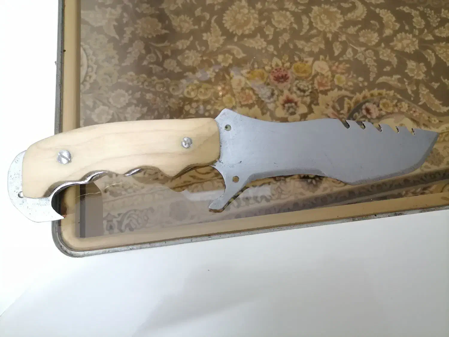 چاقو|کوهنوردی و کمپینگ|مشهد, کشف|دیوار