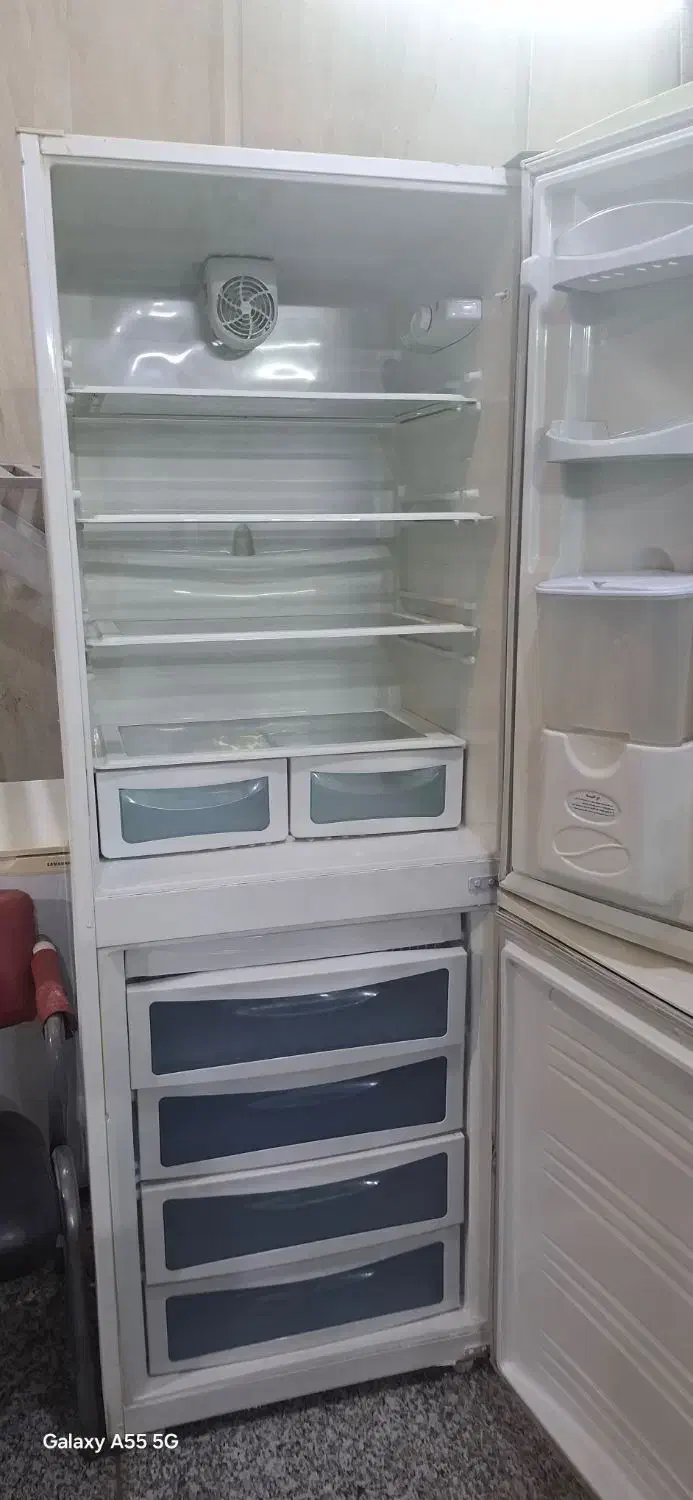 یخچال فریزر بدون برفک آسان سرما سیلور|یخچال و فریزر|تهران, جوادیه تهرانپارس|دیوار