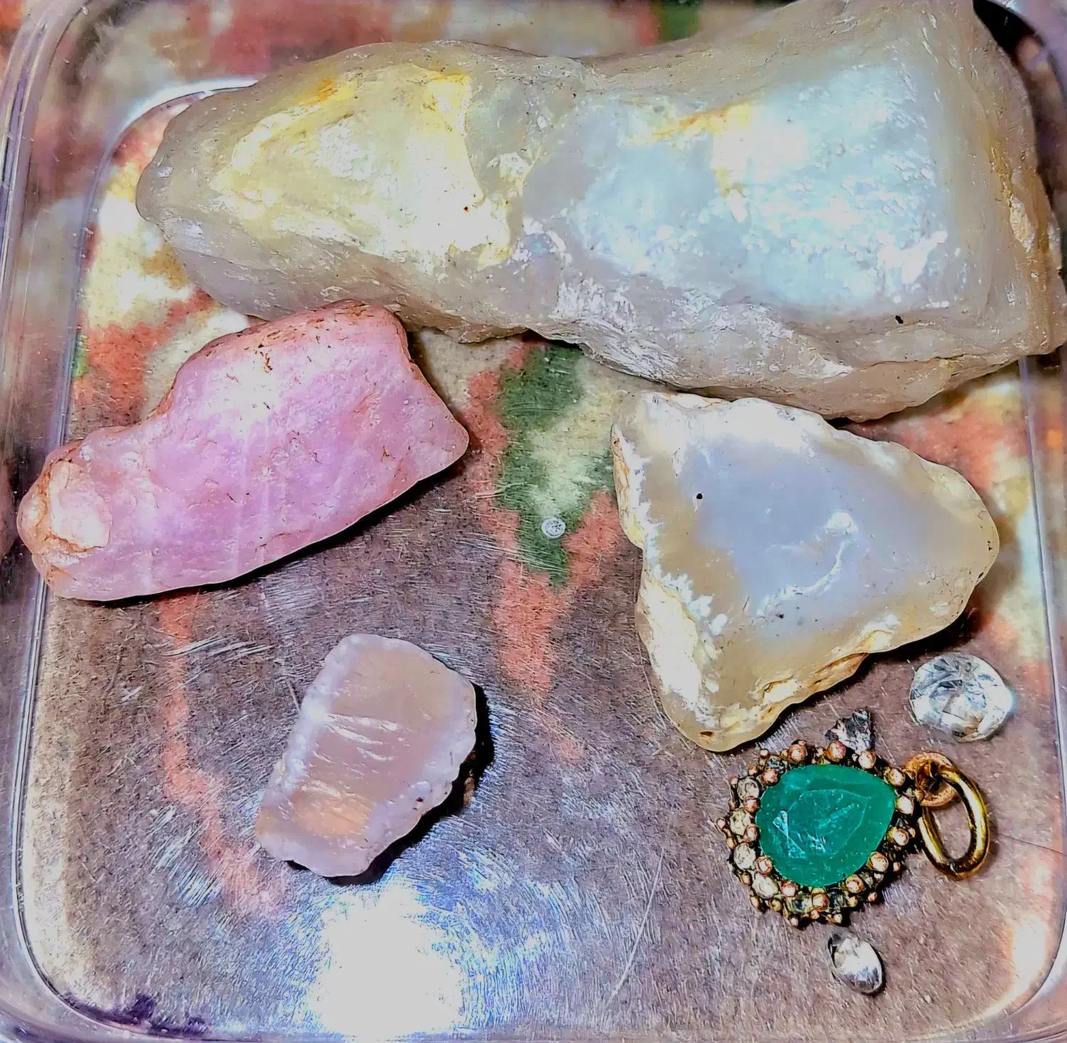 فروش سنگ جواهری و راف های جواهری|بدلیجات|کرج, ساسانی (قلمستان)|دیوار