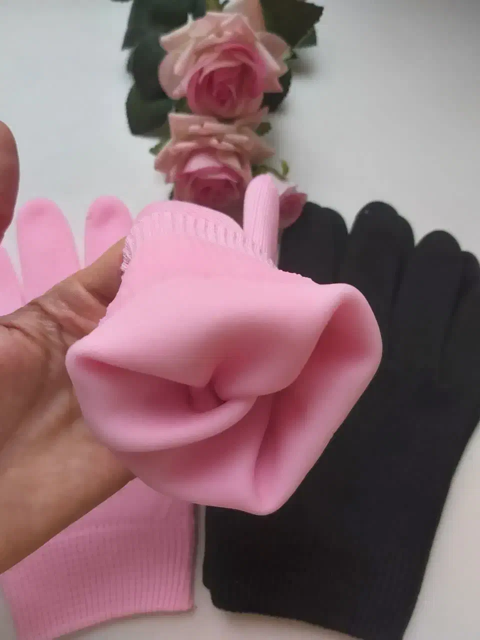 جوراب و دستکش سیلیکونی|آرایشی، بهداشتی، درمانی|قم, وادی السلام|دیوار