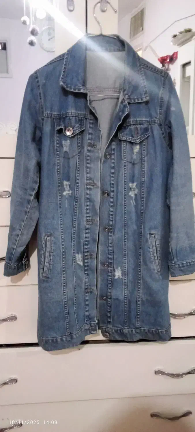 کت جین|لباس|سبزوار, غرب نیروگاه|دیوار