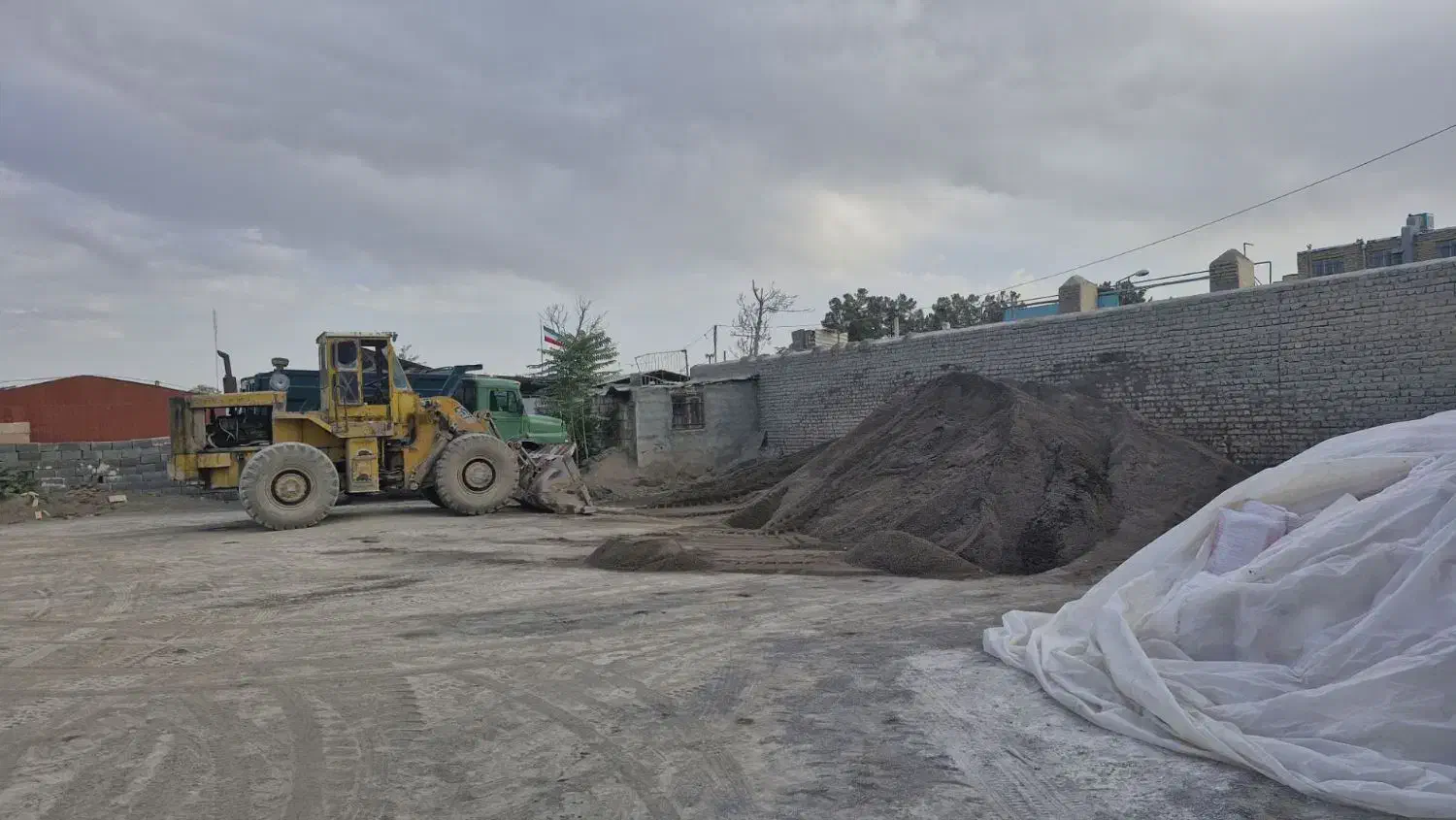 مصالح ساختمانی (شن و ماسه)|مصالح و تجهیزات ساختمان|مشهد, هدایت|دیوار