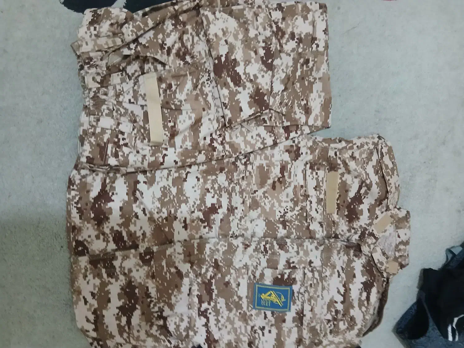 لباس نظامی بسیج نوی نو|لباس|تهران, آهنگ|دیوار