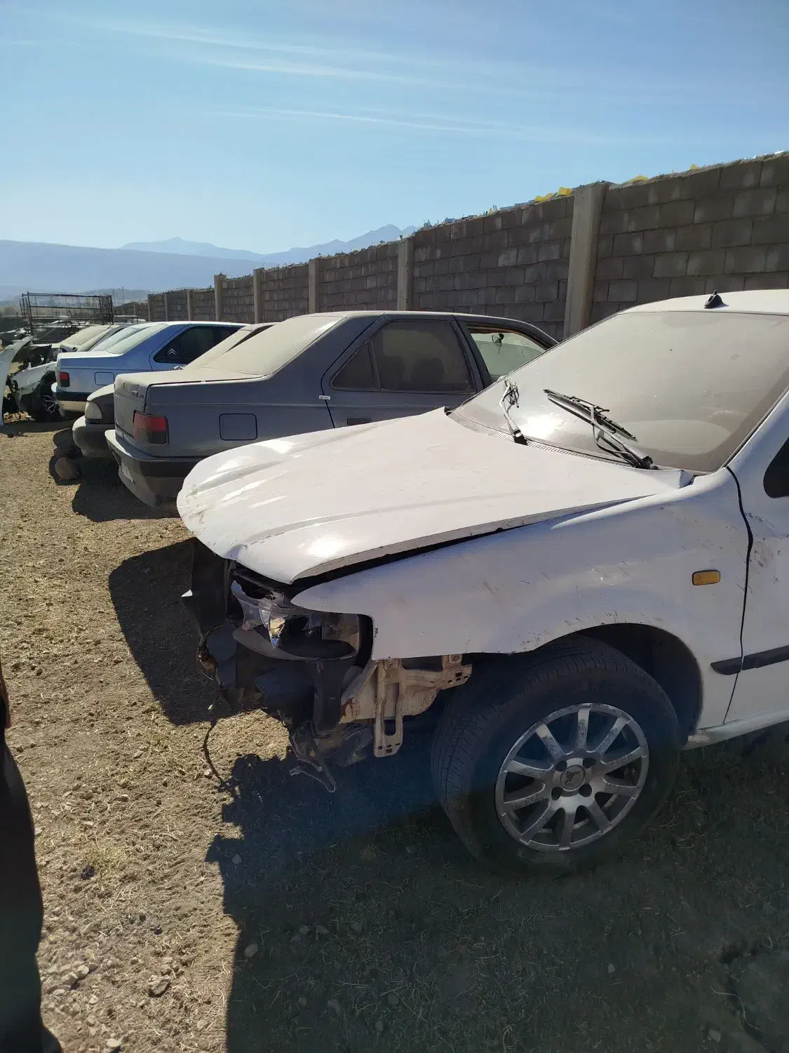 فروش خودرو تصادفی سمند|خودرو سواری و وانت|لردگان, |دیوار