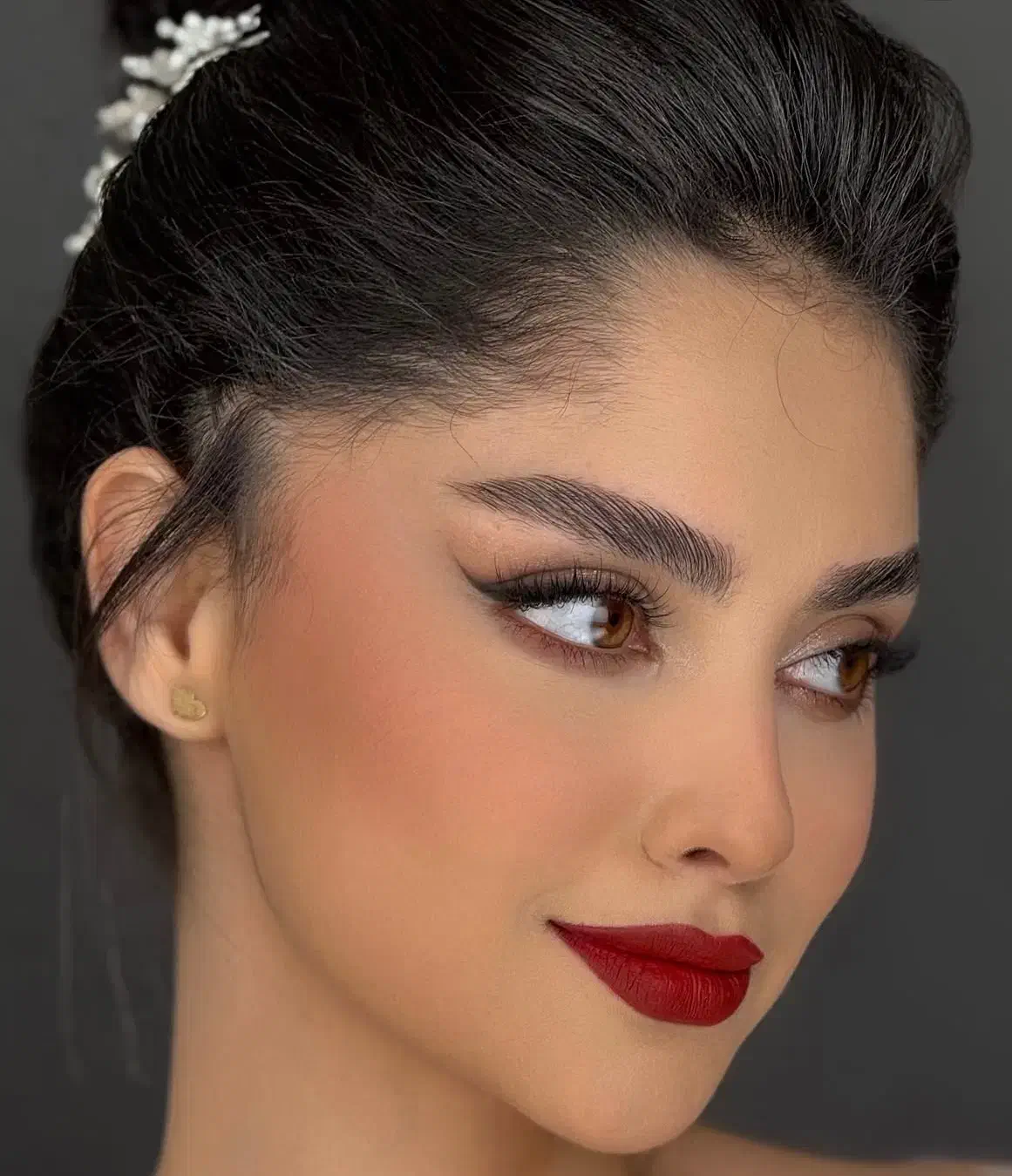 میکاپ با مواد اورجینال و با هزینه اقتصادی|خدمات آرایشگری و زیبایی|کاشان, شهرک فرهنگیان|دیوار