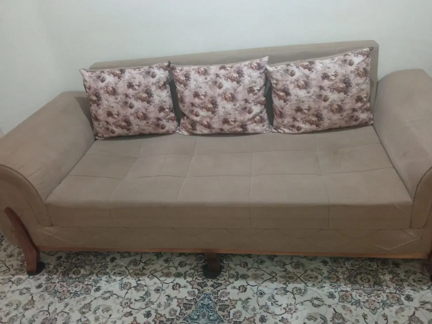 مبلمان راحتی|مبلمان خانگی و میز عسلی|بروجرد, |دیوار